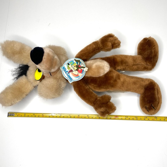 Vintage Warner Bros Will E Coyote Plush Stuffed Animal - Picture 12 of 12